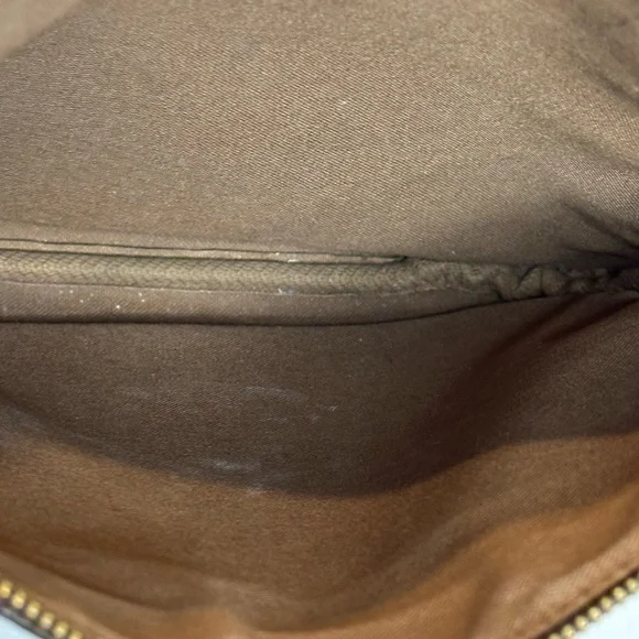 Louis Vuitton Monogram Brown and Tan Crossbody Bag - Picture 10 of 16